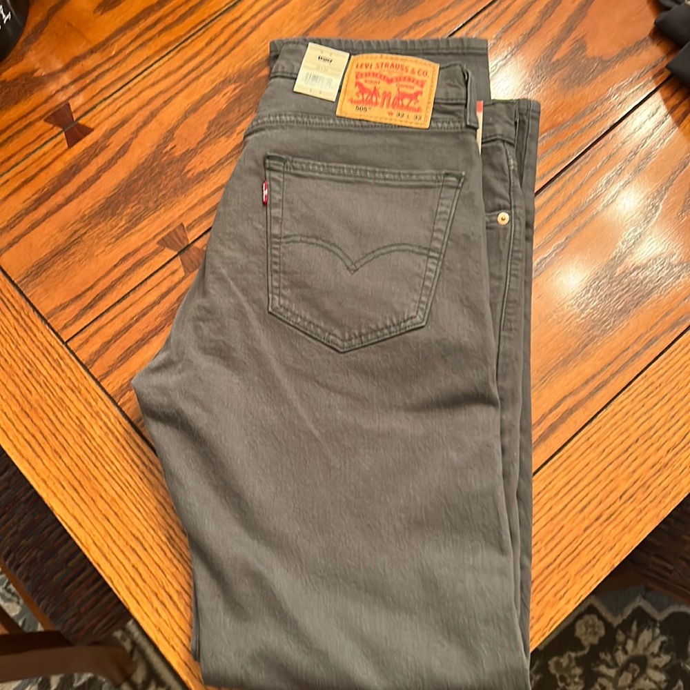 NWT Men’s Levi’s 505 jeans 32x32